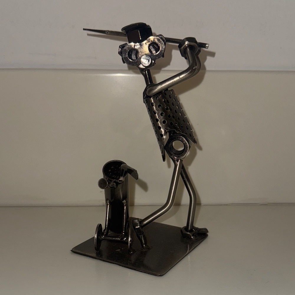 Handmade Nuts & Bolts Metal Golfer Figurine